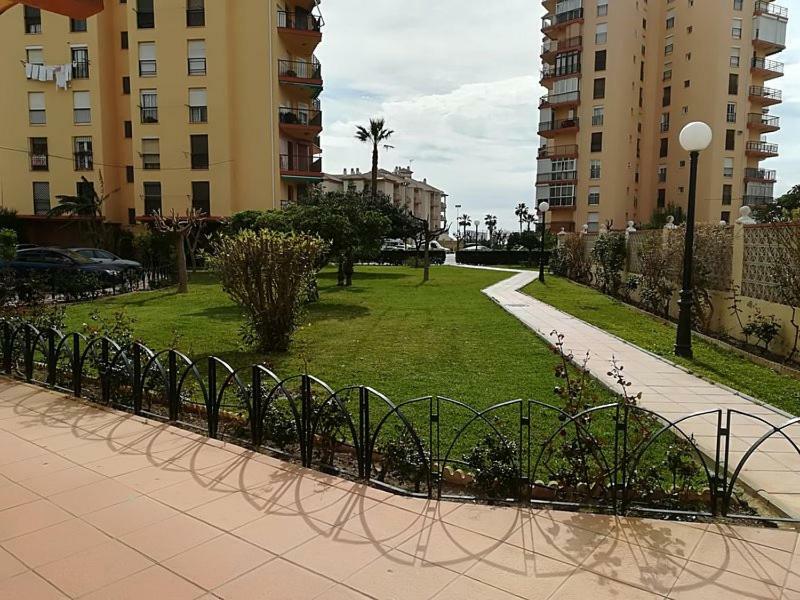 Estudio En Playamar Torremolinos Exteriér fotografie